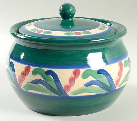 Juniper Bean Pot & Lid