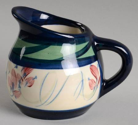 Grapevine Green Creamer