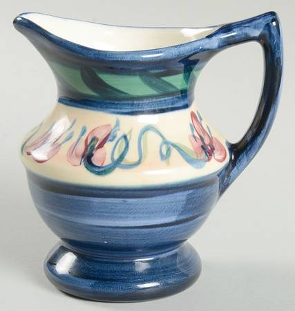 Grapevine Green Creamer