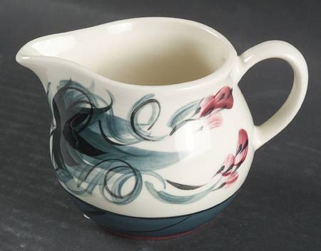 Red Grapevine Creamer