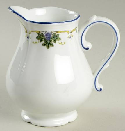 Uva Creamer