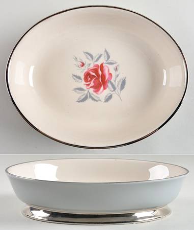 Miramar 9" Oval Vegetable Bowl