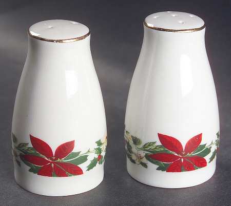 Poinsettia Holiday Salt & Pepper Set