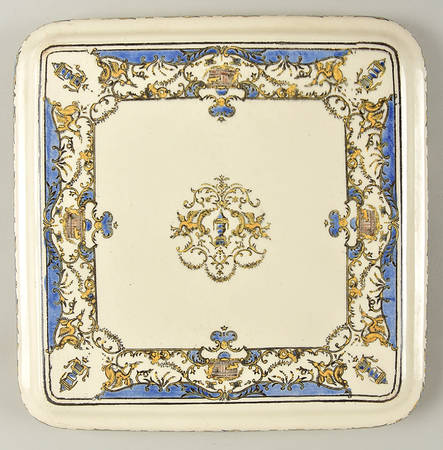 Dionysos Trivet