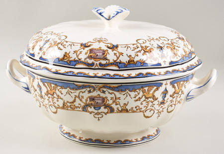 Dionysos Tureen & Lid