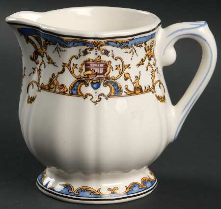 Dionysos Creamer
