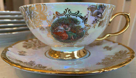 L'Amour Footed Cup & Saucer Set