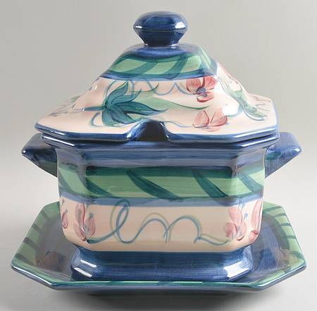 Light Blue Grapevine Tureen & Lid W/Underplate