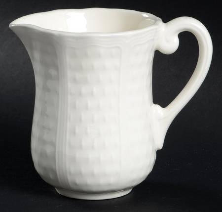 Pont Aux Choux (White) Creamer