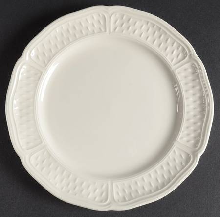 Pont Aux Choux (White) Canape Plate