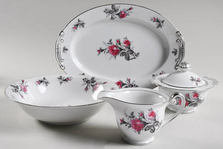 New Moss Rose (Platinum Trim) 5 Piece Hostess Set