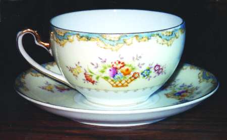 GOC43 Flat Cup & Saucer Set by Gold China