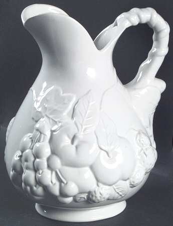 Fruit 80 Oz Pitcher