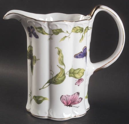 Butterfly Garden 52 Oz Pitcher