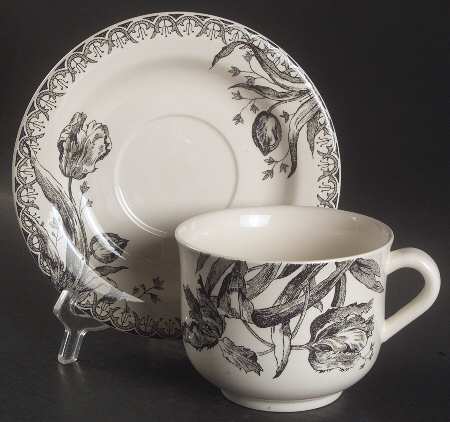 Tulipes Noires Breakfast Cup & Saucer Set