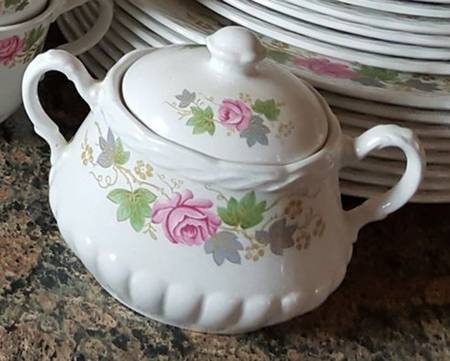 GRI340 Sugar Bowl & Lid