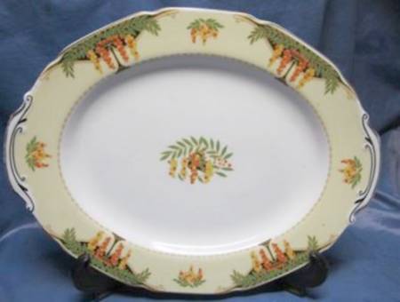 Marguerite, The 12" Oval Serving Platter