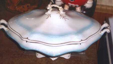 GRI166 Oval Covered Vegetable