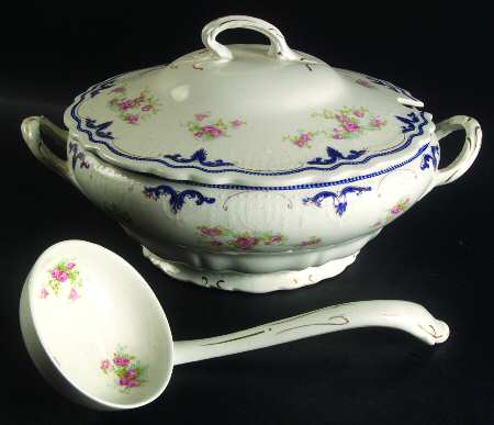 Norfolk Blue Accents Tureen &  Lid