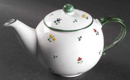 Scattered Blossom Green (Coupe) Teapot & Lid