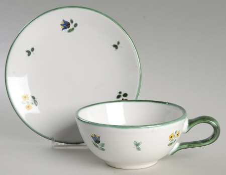 Scattered Blossom Green (Coupe) Flat Cup & Saucer Set