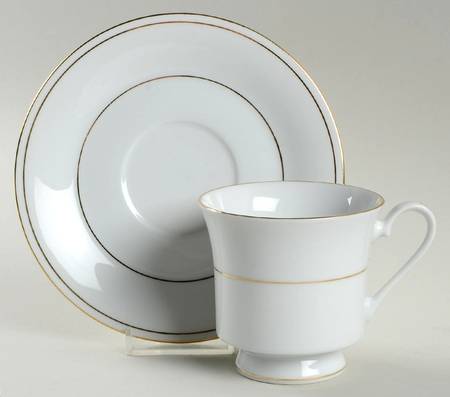 GWL1 Footed Cup & Saucer Set
