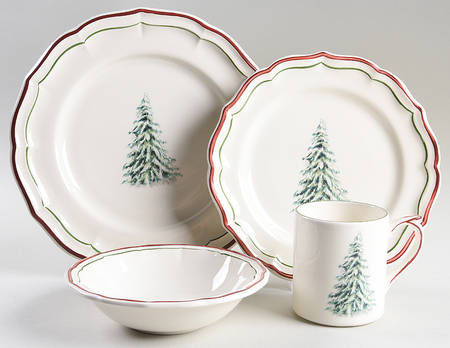 Filets Noel (Christmas Tree) 4 Piece Place Setting