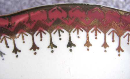 Regina (Scalloped) Dinner Plate