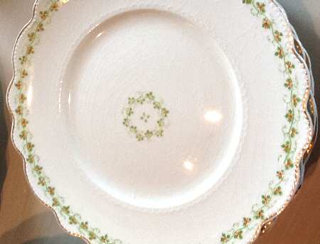 Ivy Dinner Plate