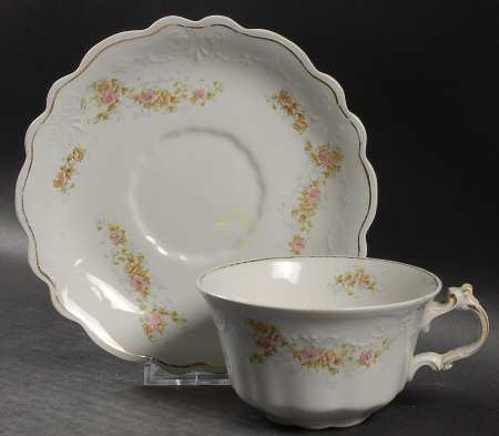 GRI417 Flat Cup & Saucer Set