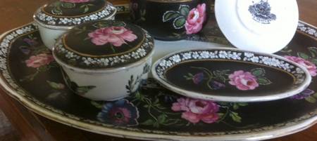 1126 Dresser Tray