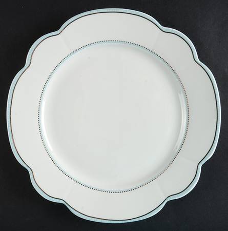 Scallop Aqua Gold Salad Plate