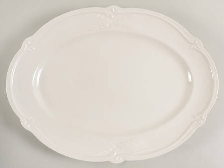 Rocaille Blanc (White) 15" Oval Serving Platter