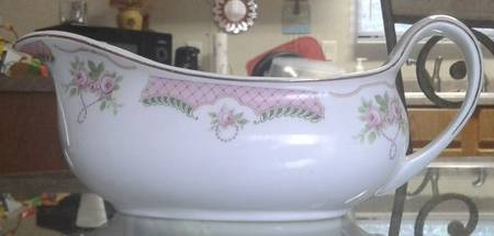 Coniston Pink Gravy Boat