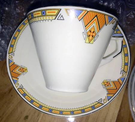 GRI489 Flat Cup & Saucer Set