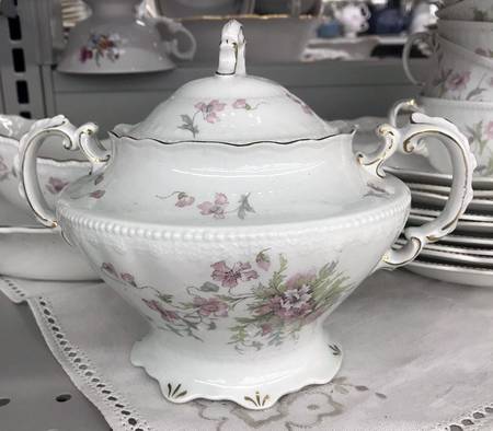 GRI492 Sugar Bowl & Lid