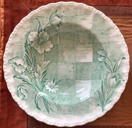 Trellis Green Rim Soup Bowl