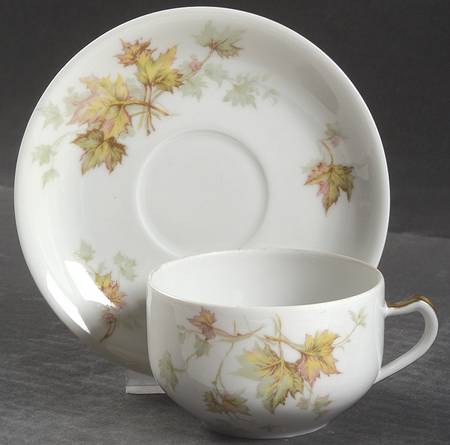 Autumn Leaf (No Trim) Flat Cup & Saucer Set