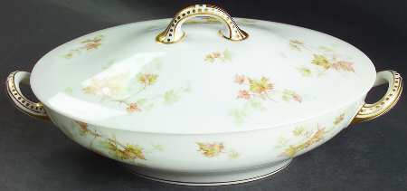 Autumn Leaf (No Trim) Oval Covered Vegetable