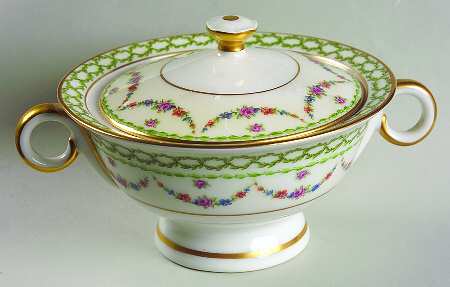 Beaucaire (Gold Trim) Sugar Bowl & Lid