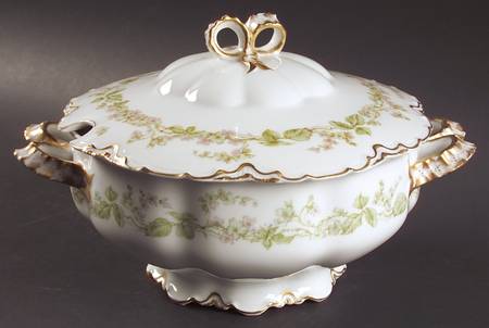 Charonne Tureen & Lid