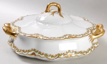 Clover Leaf Round Covered Vegetable by Haviland