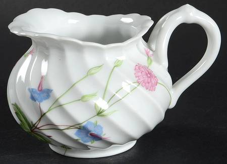 Florence (Newer, Swirl Edge, No Trim) Creamer