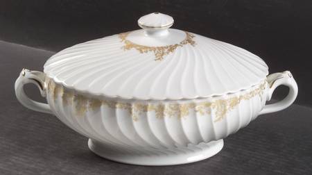 Ladore Oval Tureen & Lid by Haviland