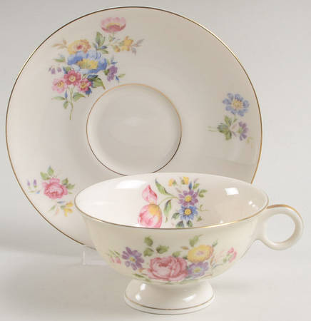 Footed Cup & Saucer Set
