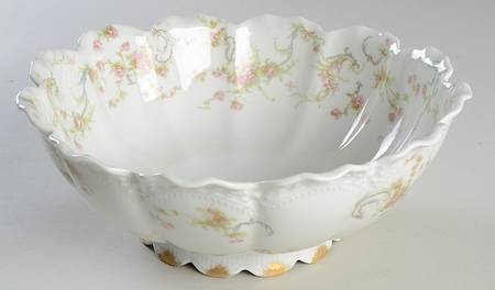 The Princess 9" Salad Serving Bowl