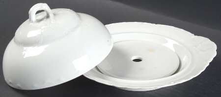 Ranson  Round Covered Butter with Strainer