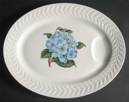 Regents Park Hydrangea 14" Oval Serving Platter