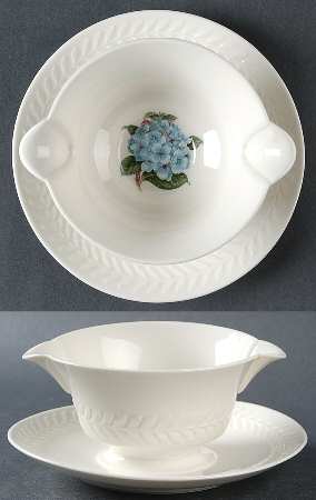 Regents Park Hydrangea Gravy Boat with Attached Underplate by Haviland