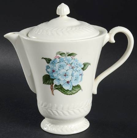 Regents Park Hydrangea Coffee Pot & Lid